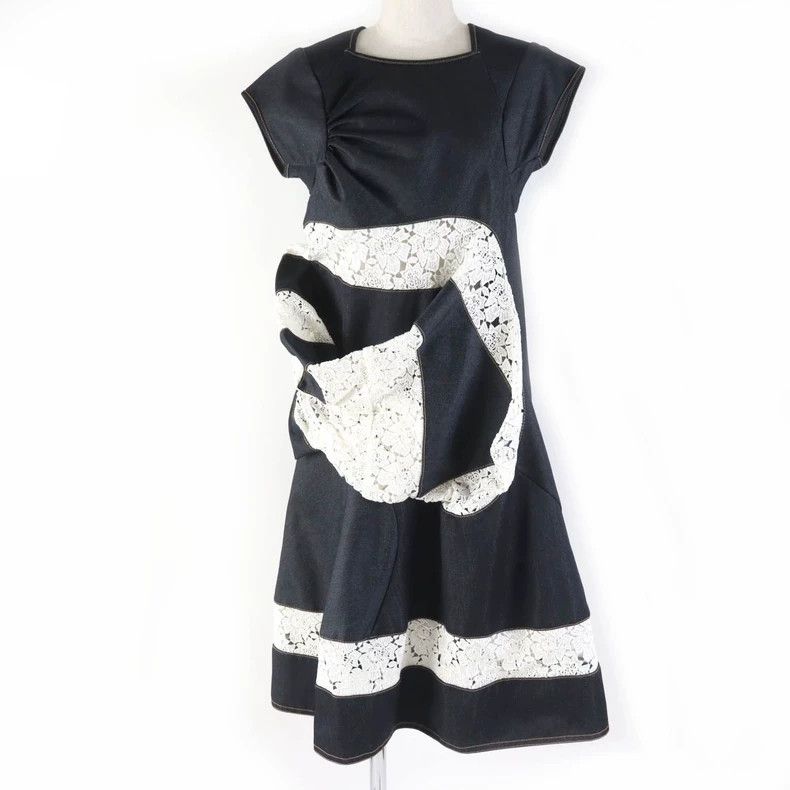 Junya Watanabe Junya Watanabe Blue Vintage Lace Dress Size XS / US 0-2 / IT 36-38 - 1 Thumbnail