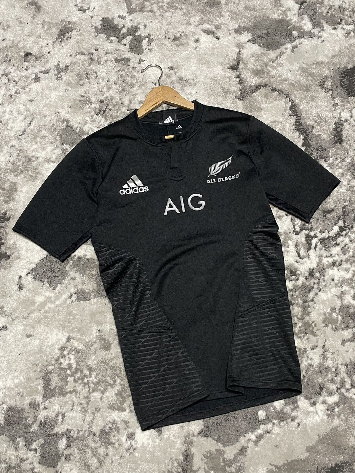 Adidas × All Blacks Vintage Adidas All Blacks New Zealand Rugby Jersey 2015 Size US L / EU 52-54 / 3 - 10 Thumbnail