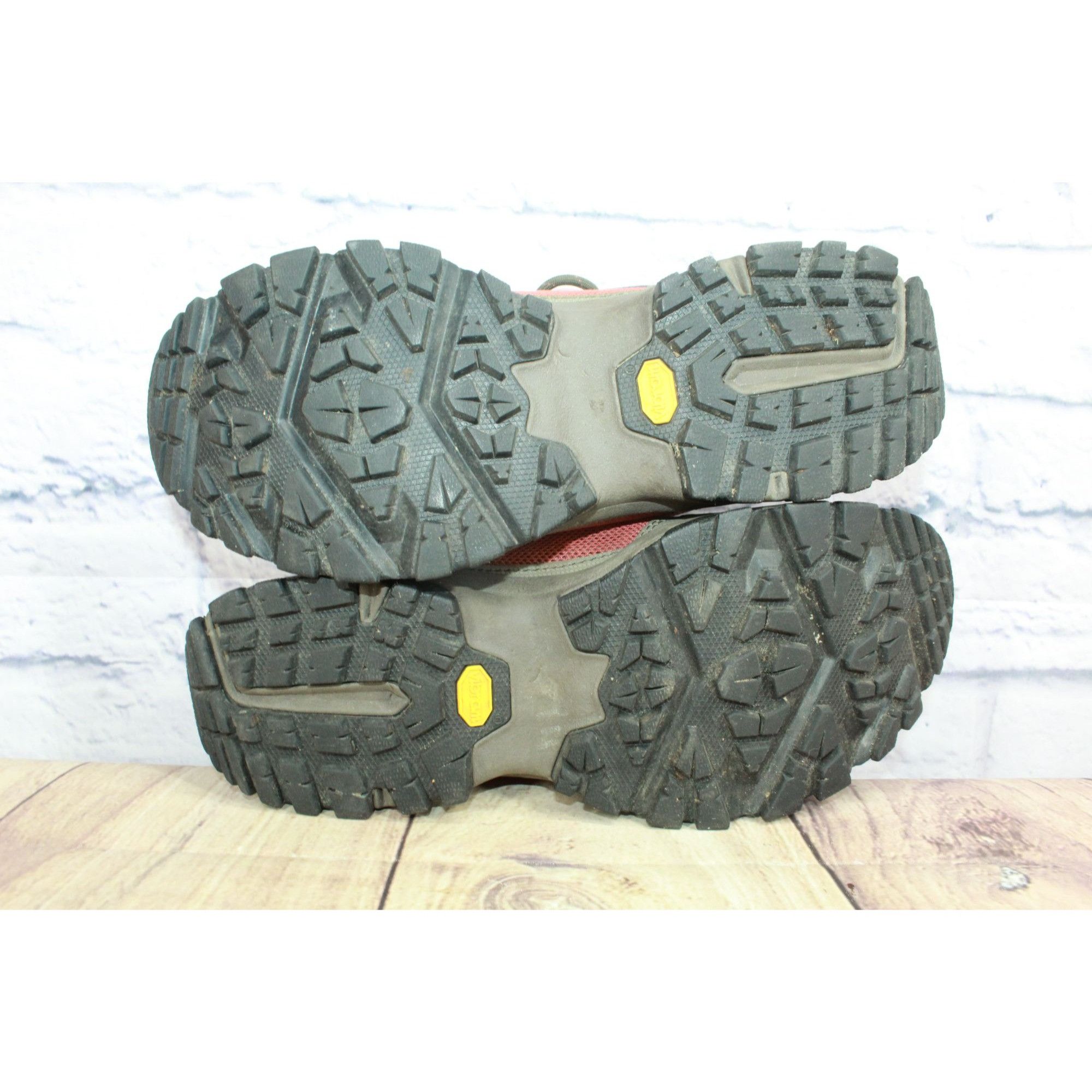 Vasque Vasque Women's Trail Trekker Outdoor Grip Walkers in Maroon Size US 8 / IT 38 - 8 Thumbnail
