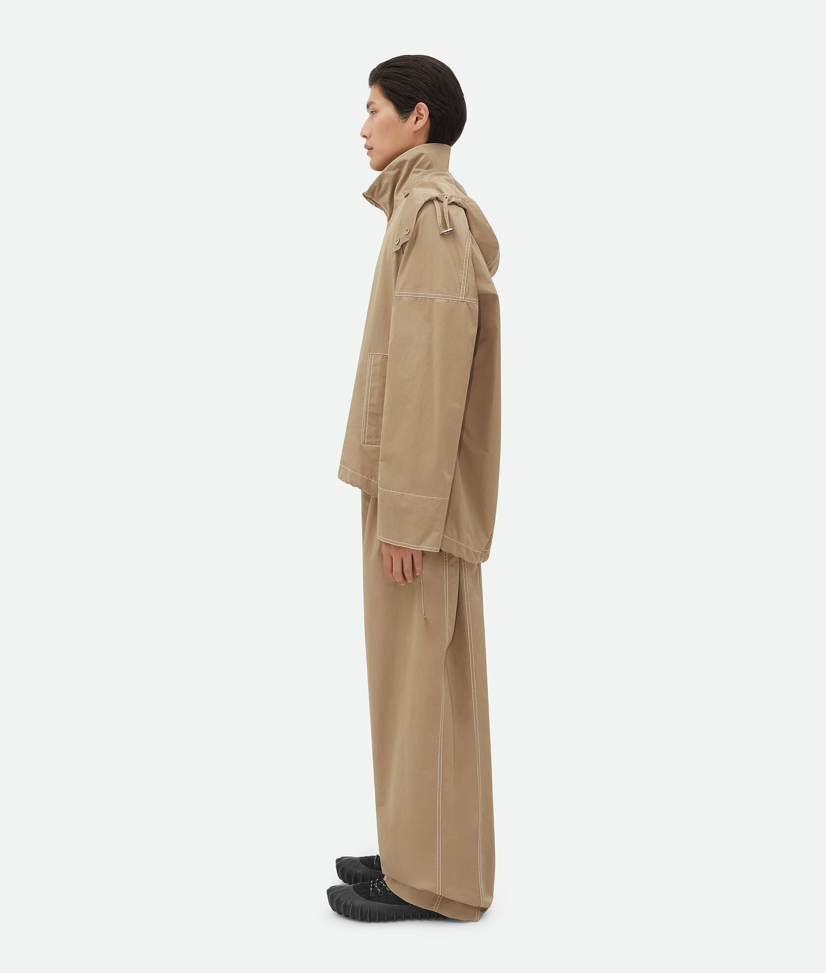 Bottega Veneta o1n1vont1224 Tech Nylon Hooded Blouson Jacket in Brown Size US S / EU 44-46 / 1 - 2 Thumbnail