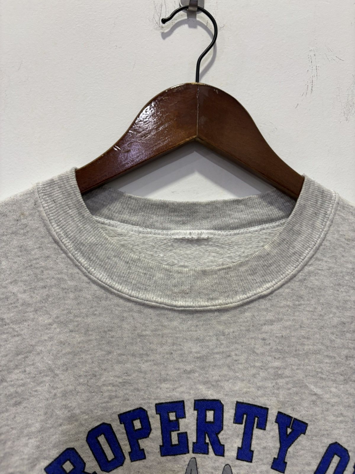 Warner Bros Vintage Warner Bros Sweatshirt Size US L / EU 52-54 / 3 - 3 Thumbnail