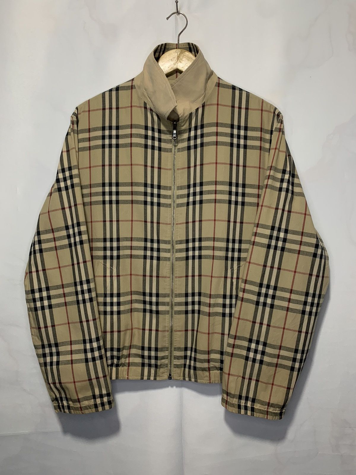 Burberry Vintage Burberry Reversible Nova check light jacket Size US L / EU 52-54 / 3 - 3 Thumbnail