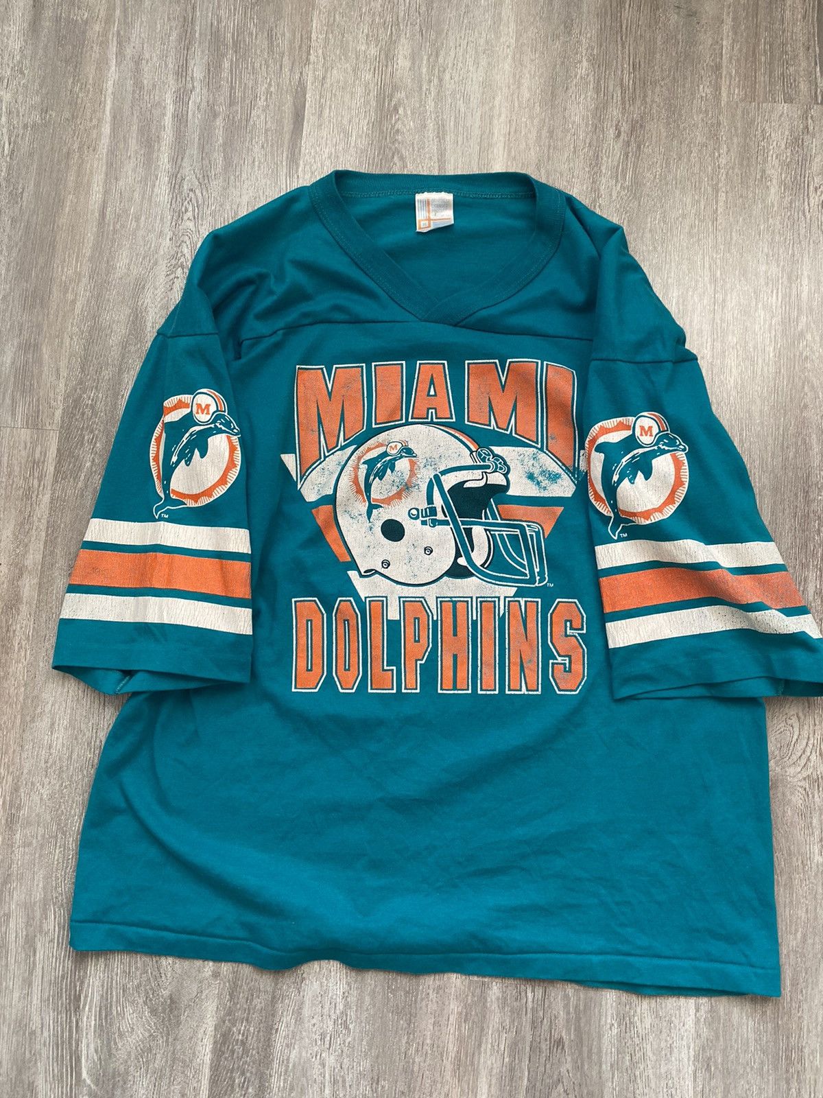 NFL Vintage 90s Miami Dolphins Nutmeg NFL Y2K T-shirt Size US XL / EU 56 / 4 - 6 Thumbnail