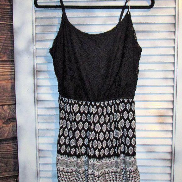Other NWOT Three Pink Hearts Med Lace Romper Size M / US 6-8 / IT 42-44 - 3 Thumbnail