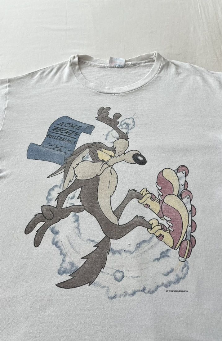 Cartoon Network Vintage 1995 Wile E. Coyote Warner Bros Thrashed T-shirt Size US L / EU 52-54 / 3 - 3 Thumbnail
