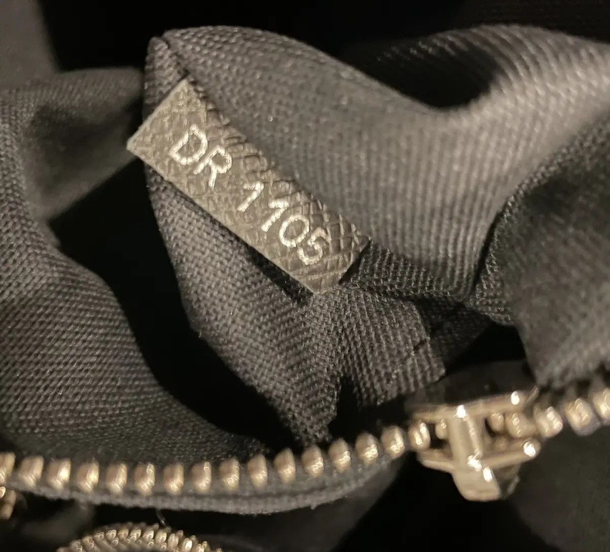 Louis Vuitton Louis Vuitton Taurillon Astralis 50 Black Keepall Size ONE SIZE - 8 Thumbnail