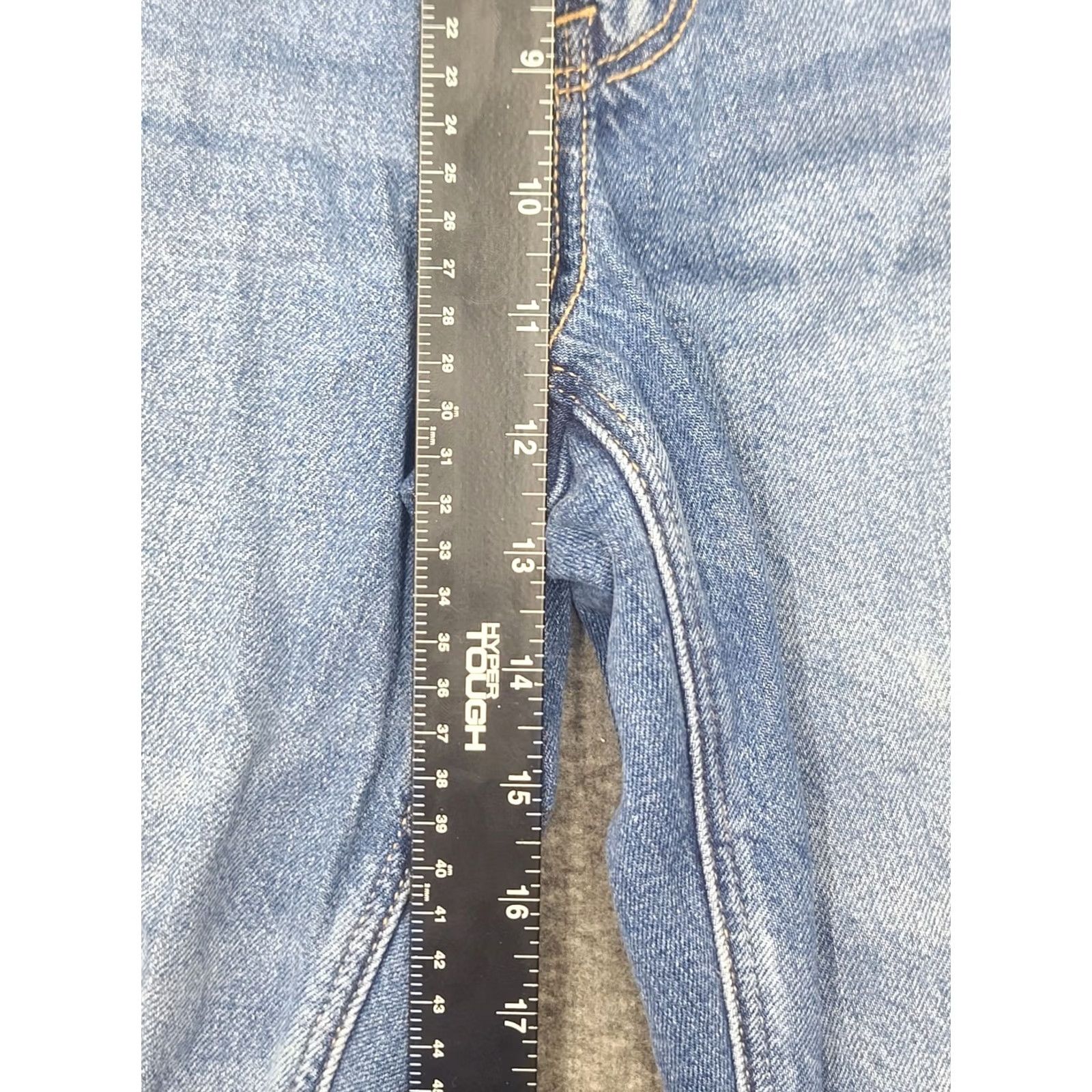 American Eagle Outfitters VINTAGE American Eagle Strigid Mom Jeans 6 28W High Rise Destructed NWT Bright Star Blue Women Jeans Weekend Retro 90s Boys Girls Mens Womens Size 28" / US 6 / IT 42 - 6 Thumbnail