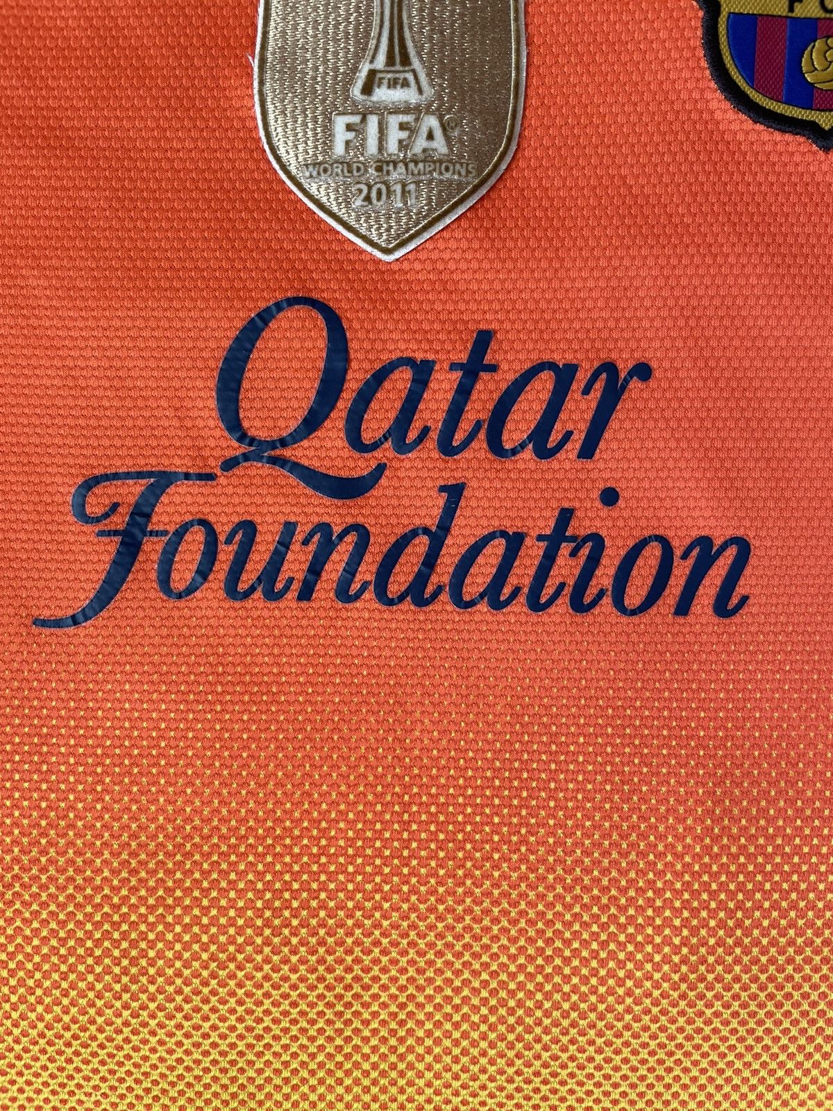 Vintage Nike Barcelona Away 2012/2013 Eric Abidal W Football Jersey Size US S / EU 44-46 / 1 - 3 Thumbnail