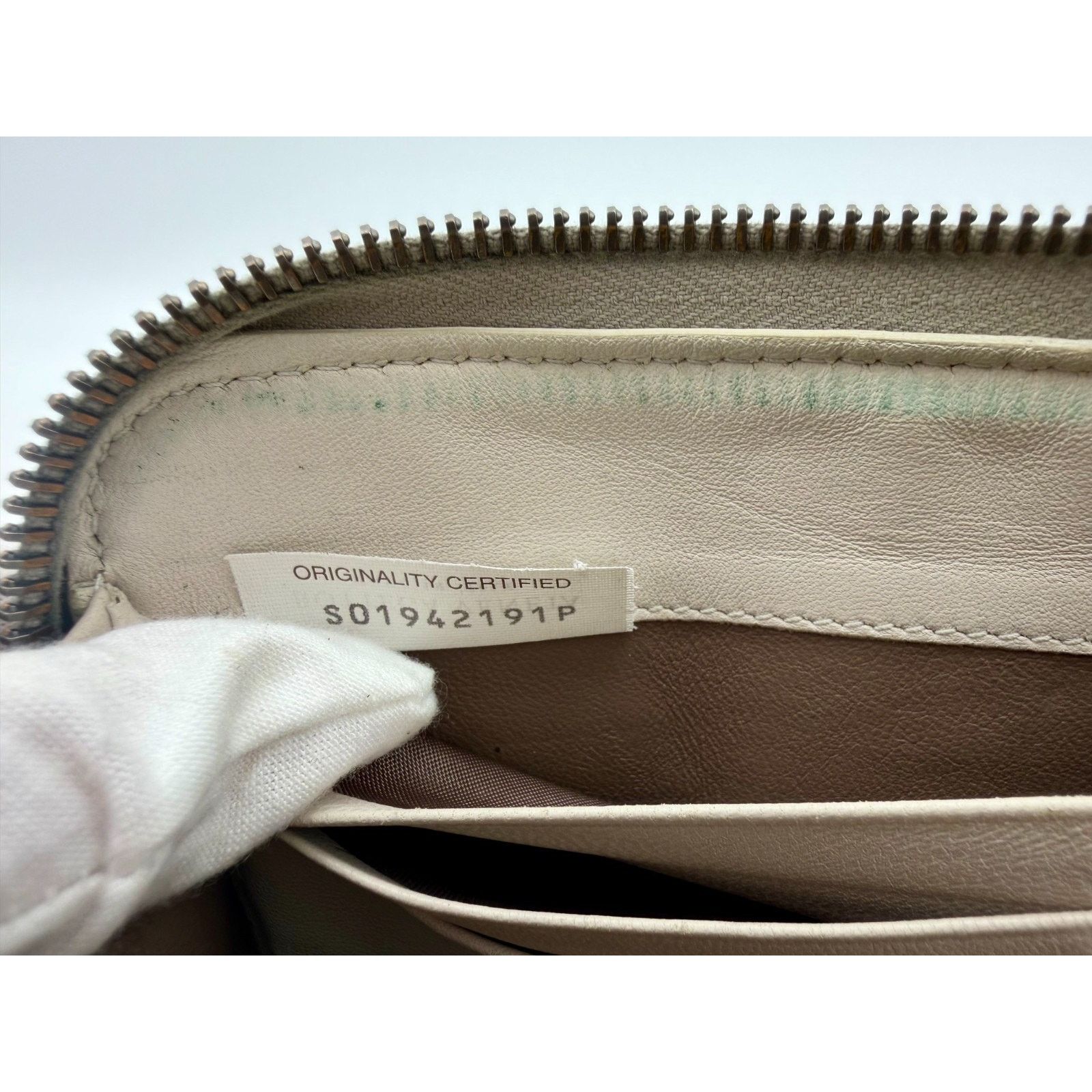Bottega Veneta BOTTEGA VENETA Intrecciato Zippy Clutch Wallet Leather | COA Size ONE SIZE - 9 Thumbnail