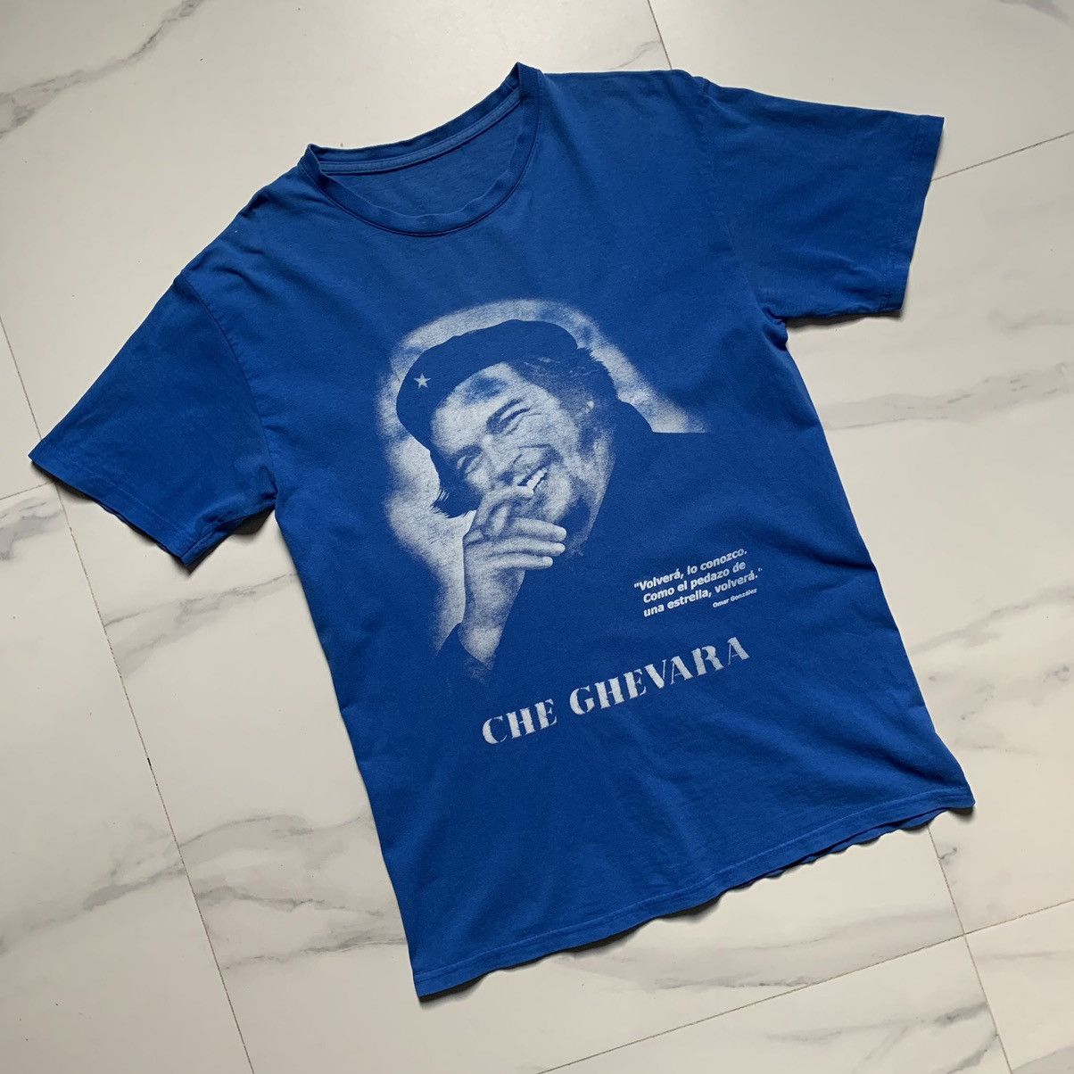 Guerrilla Group × Vintage Vintage Y2K Che Guevara “Volverá…” T-Shirt Size US S / EU 44-46 / 1 - 3 Thumbnail