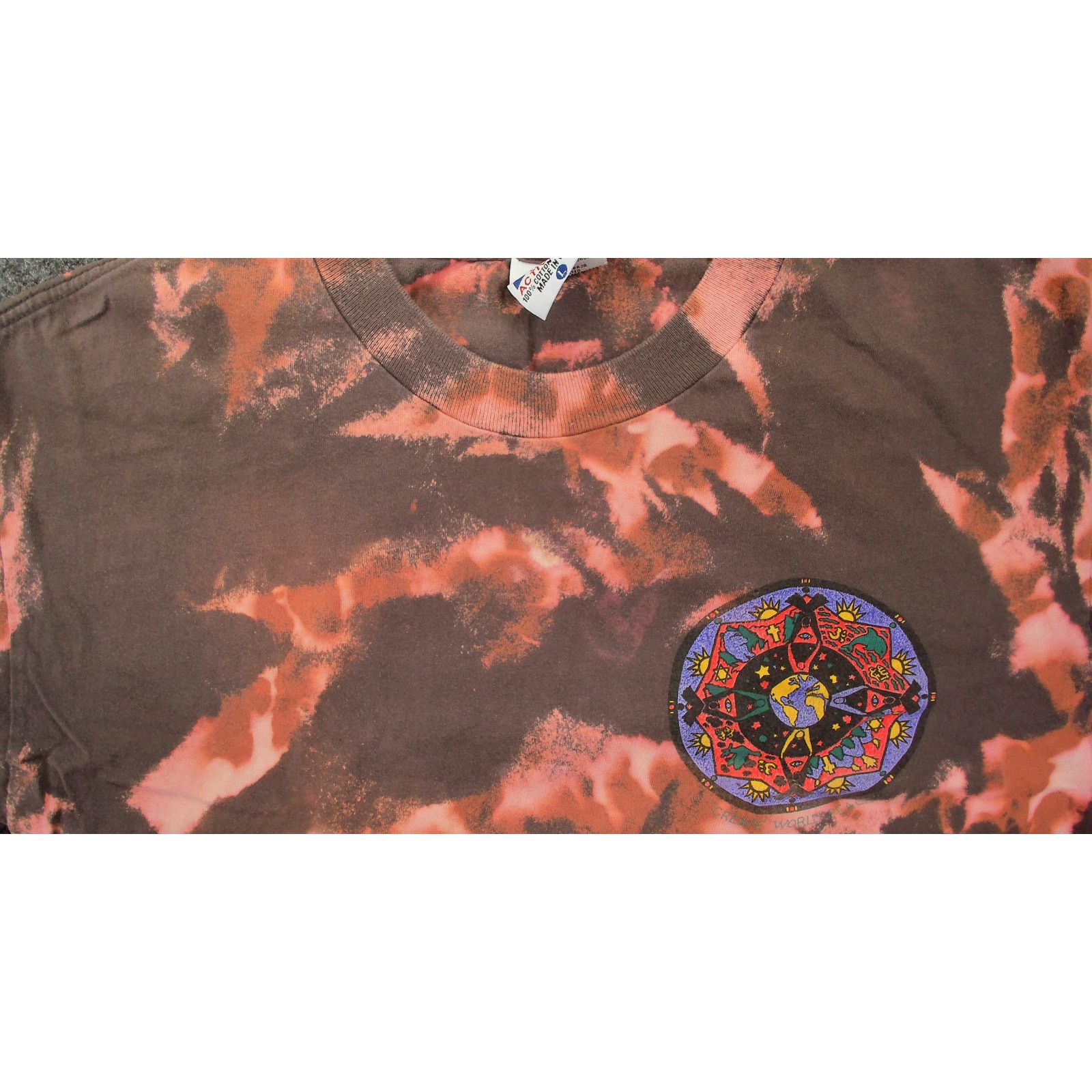 Vintage Vintage 90s San Diego World Peace Boxy Bleach Cropped Tee Size L / US 10 / IT 46 - 11 Thumbnail