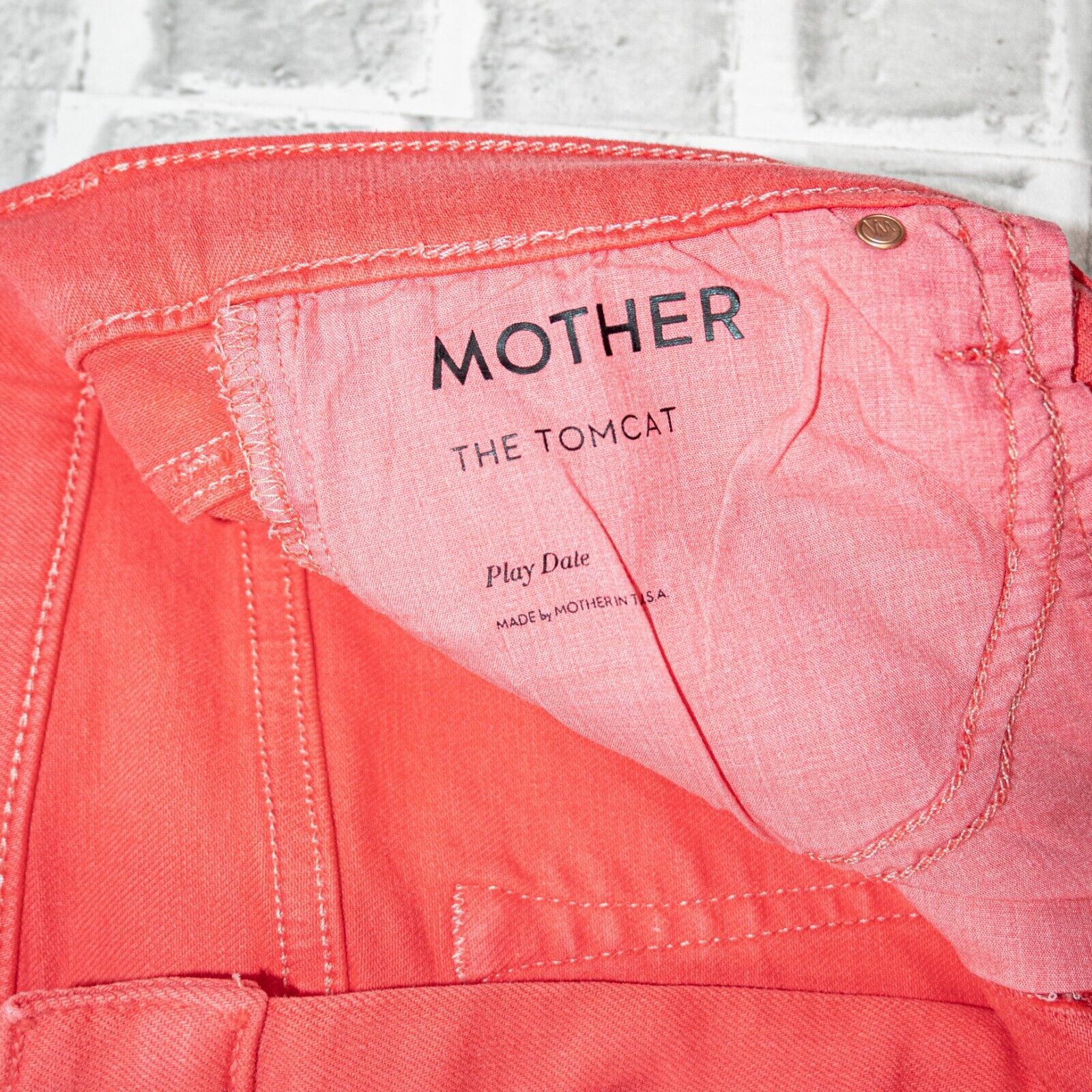 MOTHER MOTHER Denim Women's The Tomcat Ankle Jeans in Paradise Pink Size 26" / US 2 / IT 38 - 7 Thumbnail