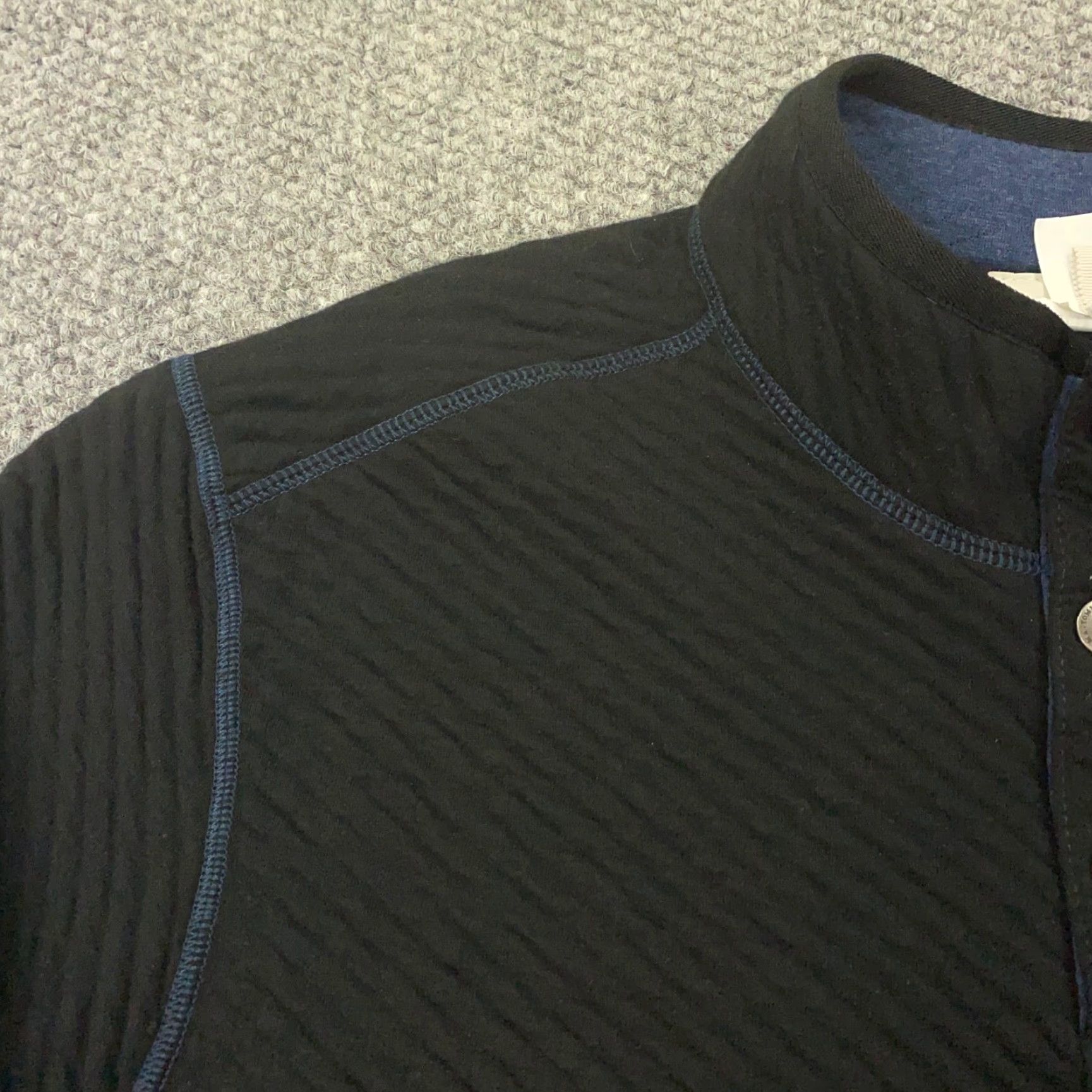 Tommy Bahama Tommy Bahama Reversible Sweater Mens Large Blue Embroidered Pullover 1/4 Snap Mock Neck Casual Travel Hiking Nature Outdoor Knit Pullover Mens L Blue Size US L / EU 52-54 / 3 - 6 Thumbnail