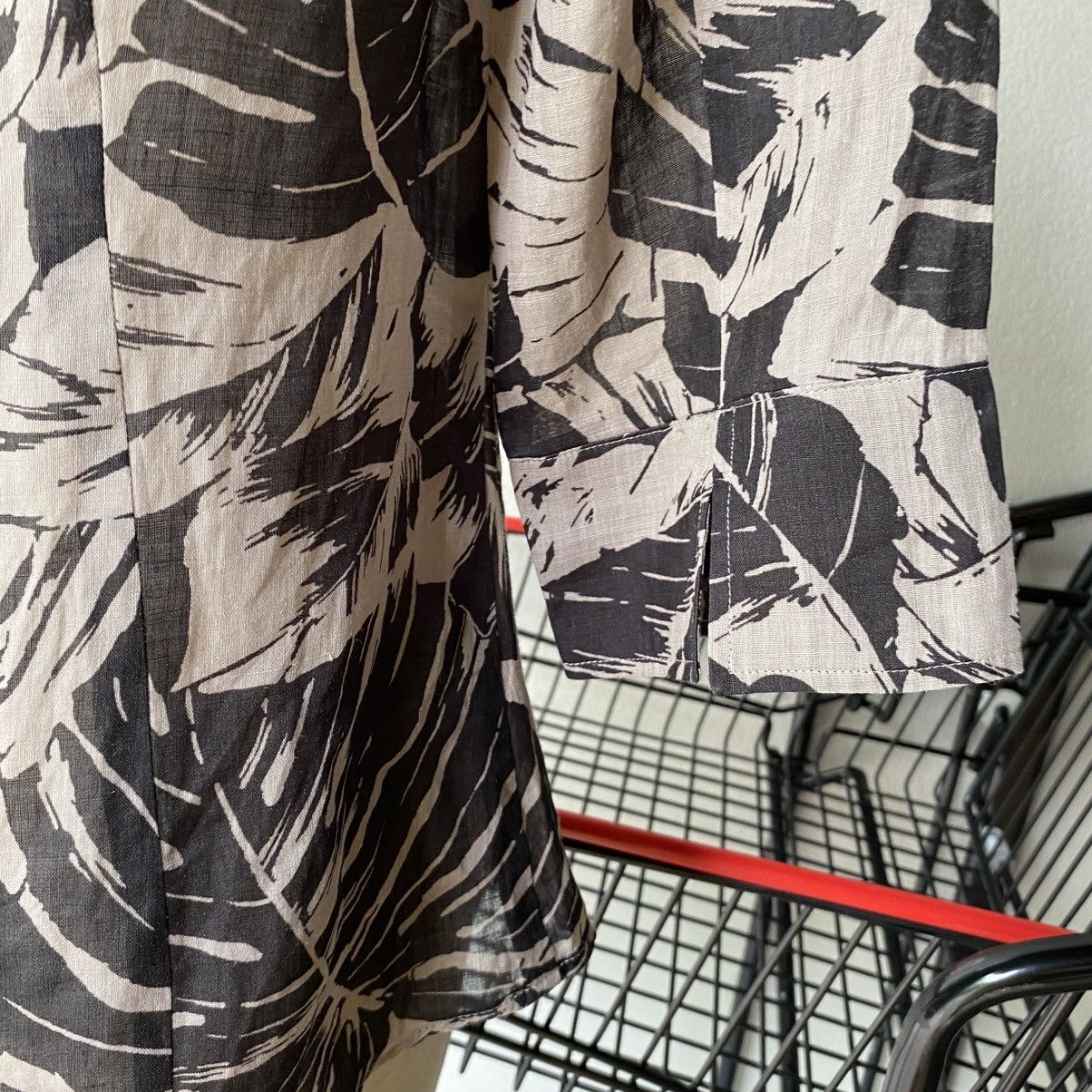 Max Mara Max Mara WEEKEND Beige Leaf Print Button-Up Shirt Size XS / US 0-2 / IT 36-38 - 18 Thumbnail