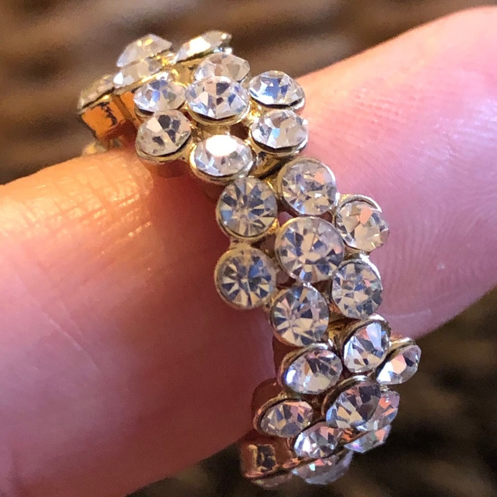 Jewelry Rhinestone flower eternity stretch band Size ONE SIZE - 7 Thumbnail