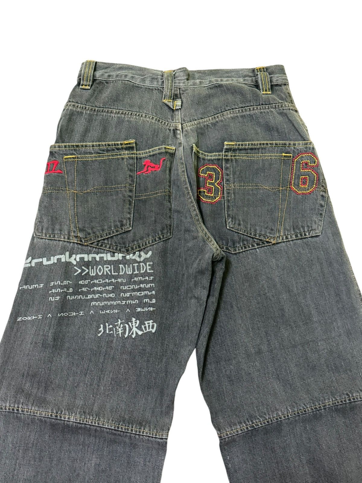 DrunknMunky × Japanese Brand Baggy DRUNKN MUNKY Embroidery Logo Poem Design Denim Size US 28 / EU 44 - 8 Thumbnail