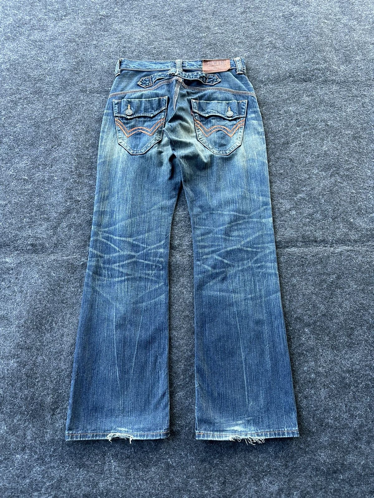 Edwin Vintage Mudwash Edwin Exclusive Flare Denim 30x33 D343 Size US 30 / EU 46 - 4 Thumbnail