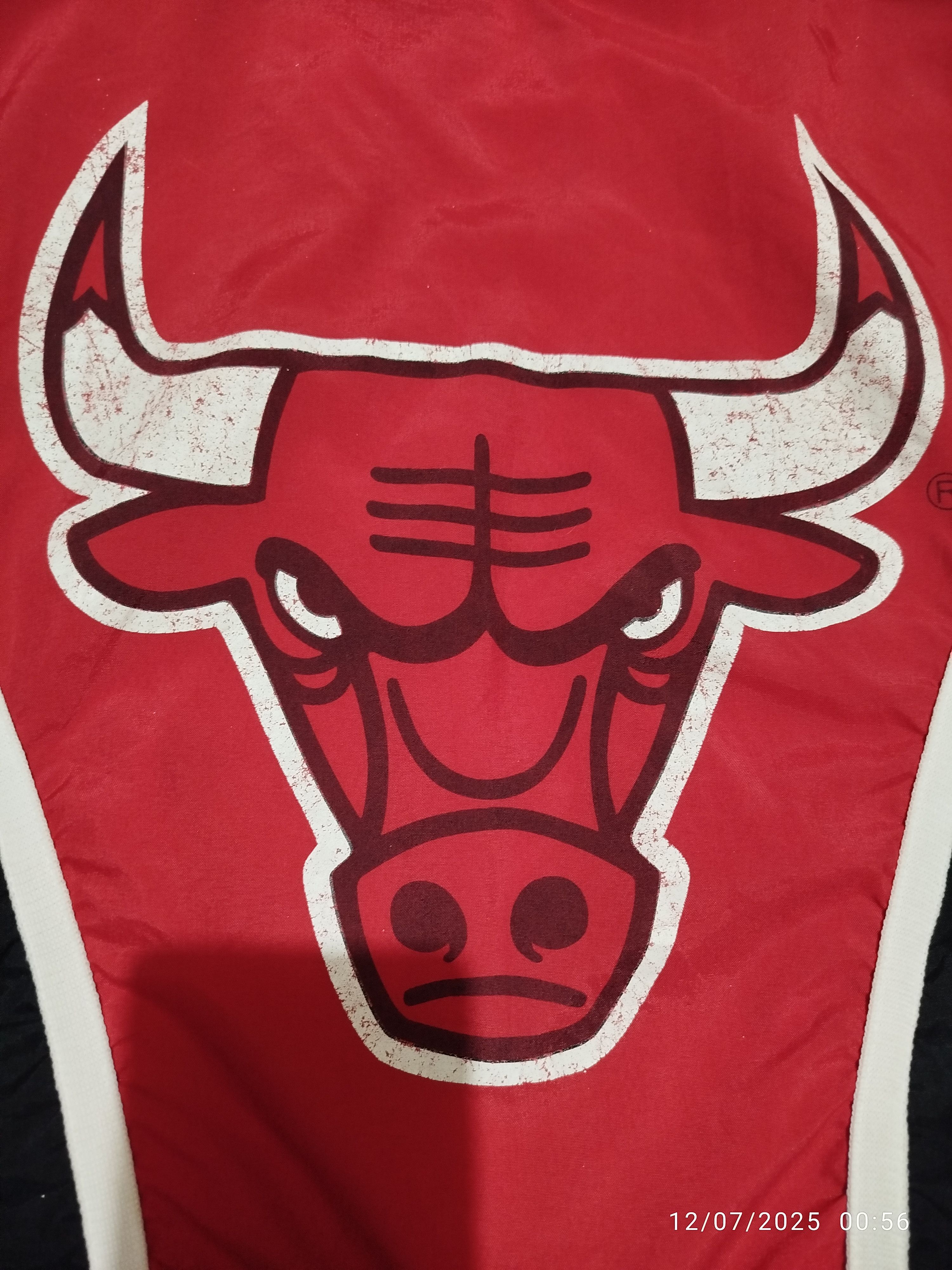Champion VINTAGE Chicago Bulls Warm Up Jacket Size US S / EU 44-46 / 1 - 5 Thumbnail