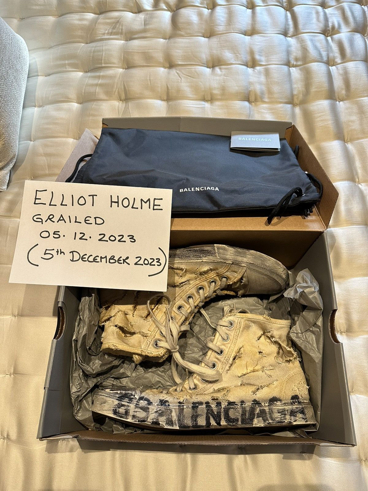 Balenciaga 1/100 Limited Edition Destroyed Paris Hightop Size US 11 / EU 44 - 11 Thumbnail