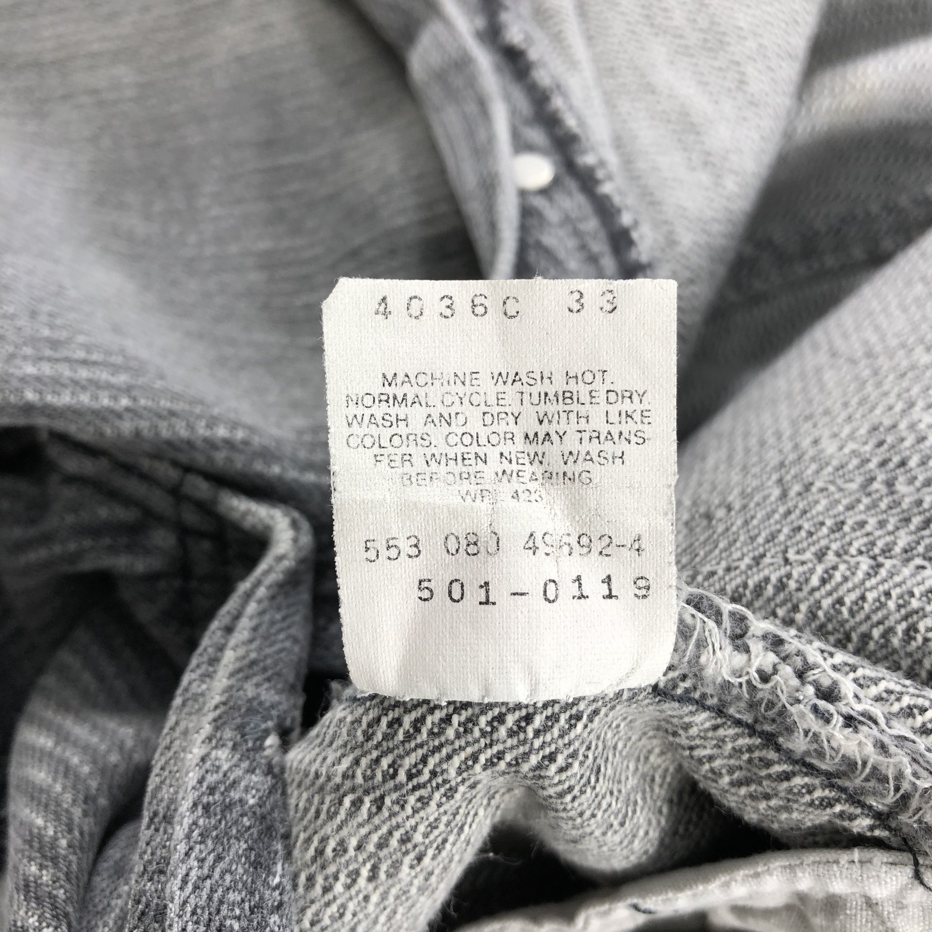 Levi's 90s Vintage Ripped Levis 501 Faded Black Jeans-J1426 Size US 39 - 13 Thumbnail