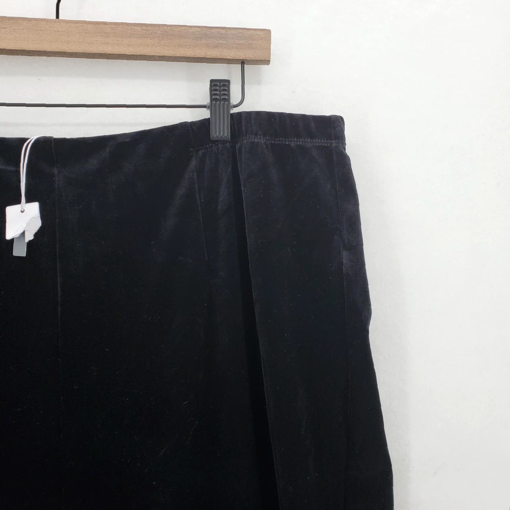 Vintage Chico's Pants Womens XL 3R Black Velvet Velour Pull On Elastic Waist Stretch NWT Size 40" / US 18 - 3 Thumbnail