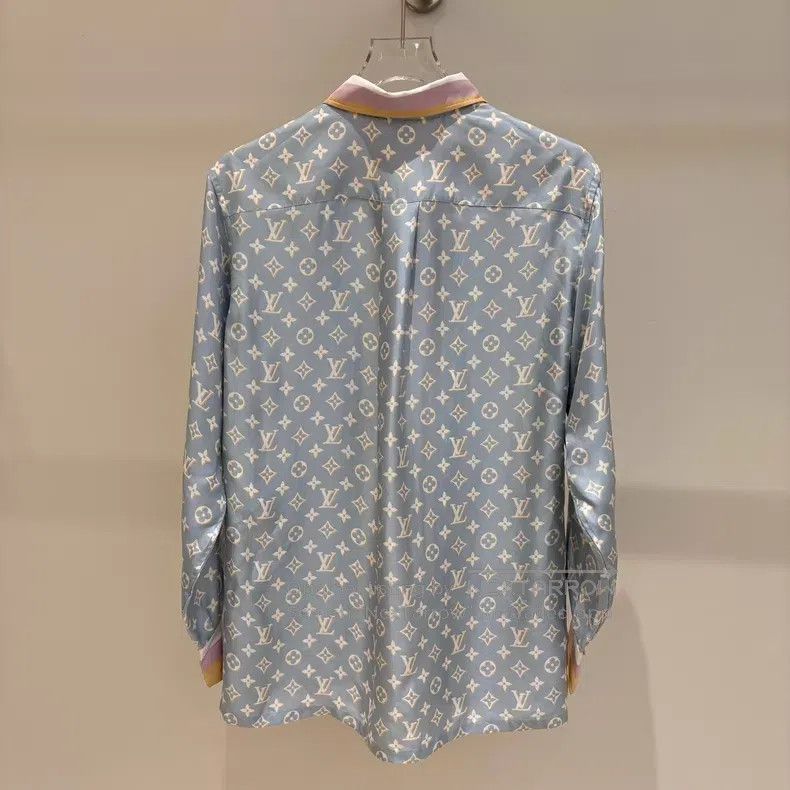 Louis Vuitton Louis Vuitton Monogram full print presbyopic silk shirt Size XS / US 0-2 / IT 36-38 - 2 Thumbnail