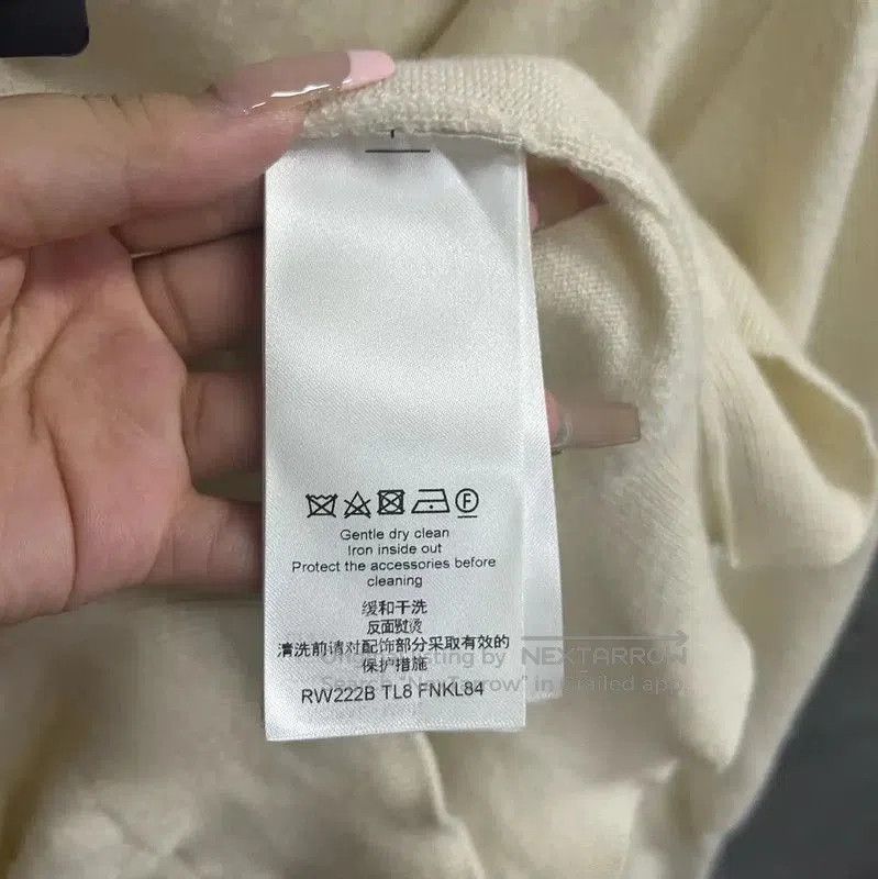 Louis Vuitton Louis Vuitton White Wool Women's Sweater . Size S / US 4 / IT 40 - 4 Thumbnail