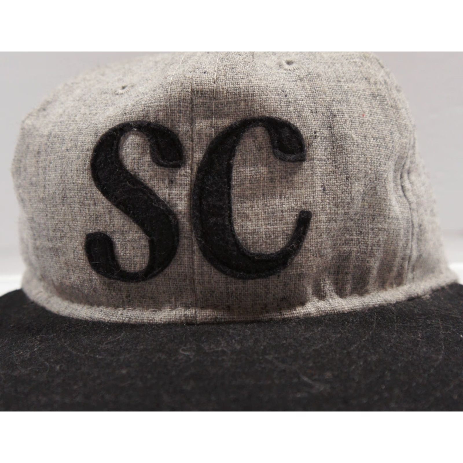 Vintage VINTAGE Ebbets Field Hat Mens One Size Gray Strap Back Adjustable Two Tone SC Cap Adult Size ONE SIZE - 3 Thumbnail