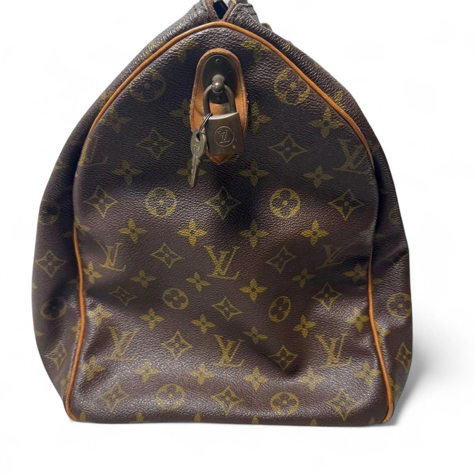 Louis Vuitton Louis Vuitton - Monogram Canvas Travel Bag Size ONE SIZE - 4 Thumbnail