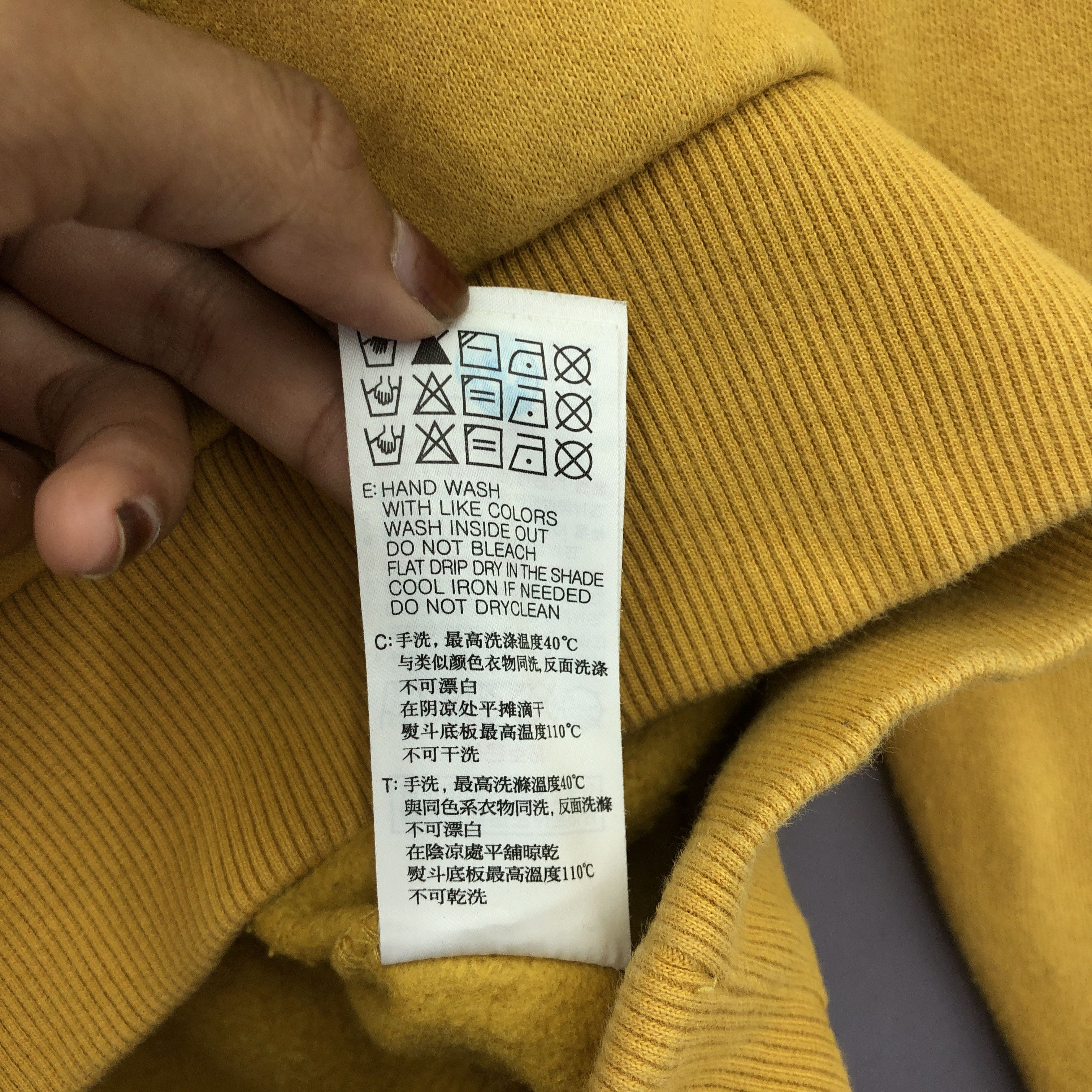 Guess × Vintage Vintage Guess Sweatshirt Guess Joker Sweater Jumper Size S / US 4 / IT 40 - 7 Thumbnail