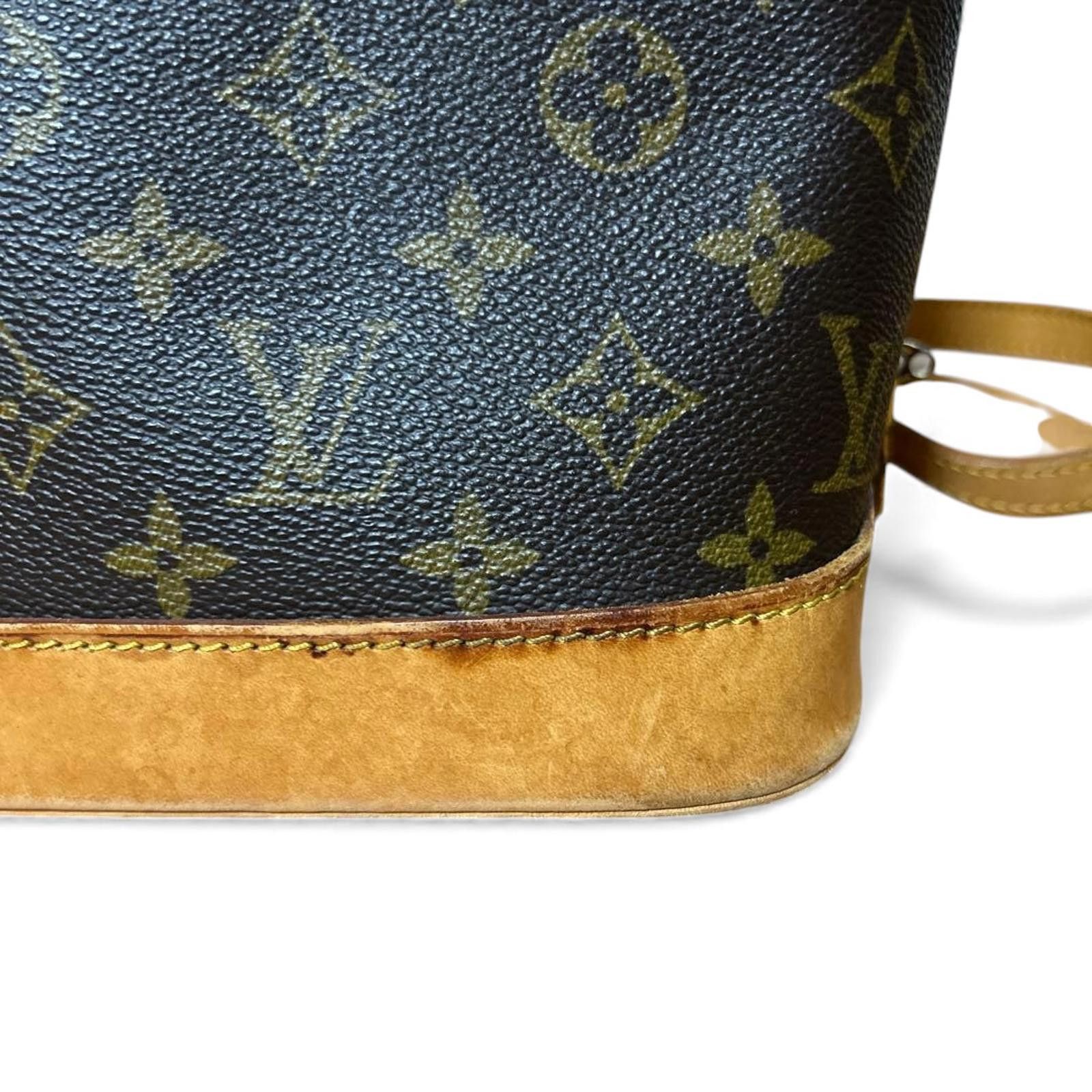 Louis Vuitton Louis Vuitton - Monogram Canvas Alma PM Handbag Size ONE SIZE - 6 Thumbnail