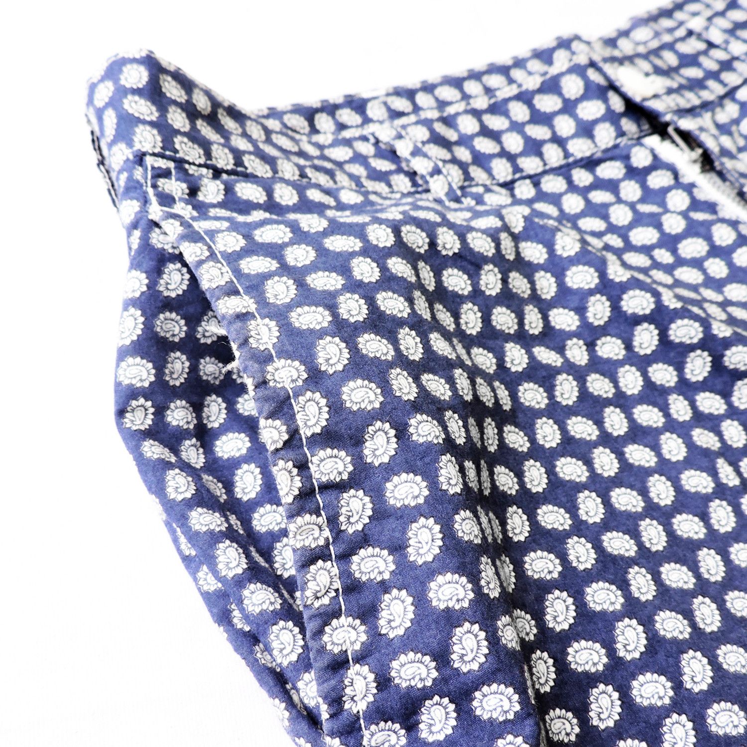 Comme des Garcons COMME DES GARÇONS HOMME PAISLEY PATTERN SHORT PANTS Size US 31 - 7 Thumbnail