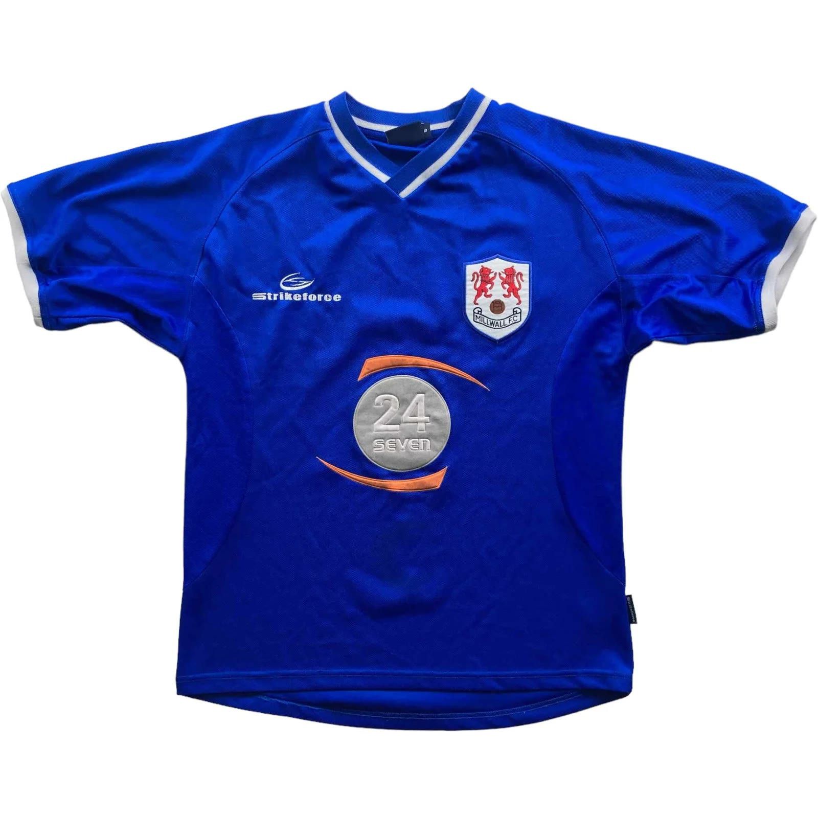 Other Millwall 2001-03 Strikeforce home football jersey size S Size US S / EU 44-46 / 1 - 1 Thumbnail