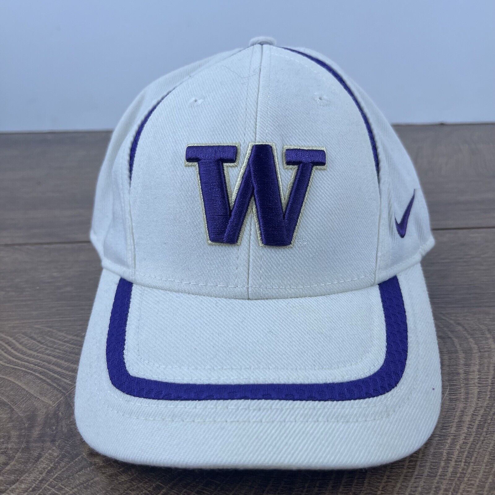 Nike Washington Huskies Nike Hat White Cap Hat Adjustable Hat Whi Size ONE SIZE - 2 Thumbnail