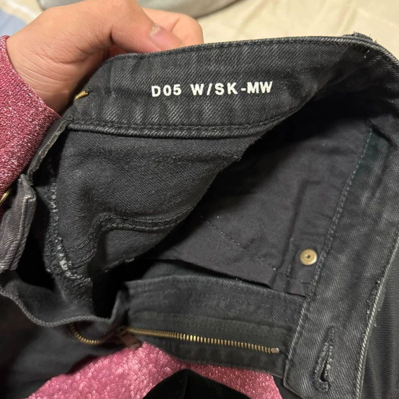Saint Laurent Paris saint Laurent parisD05 Basic Black Jeans 2503-Nextarrow Size US 26 / EU 42 - 5 Thumbnail
