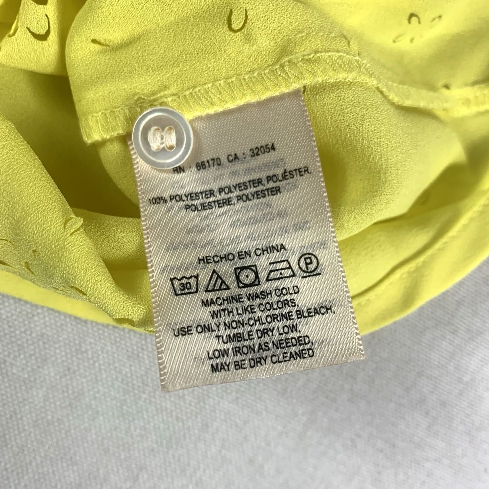 Anthropologie Vanessa Virginia Top Blouse Shirt Women's sz 2 Yellow Short sleeve Flutter Sleeve Ruffle Bohemian Colorful Lightweight 100% Polyester Size XS / US 0-2 / IT 36-38 - 4 Thumbnail