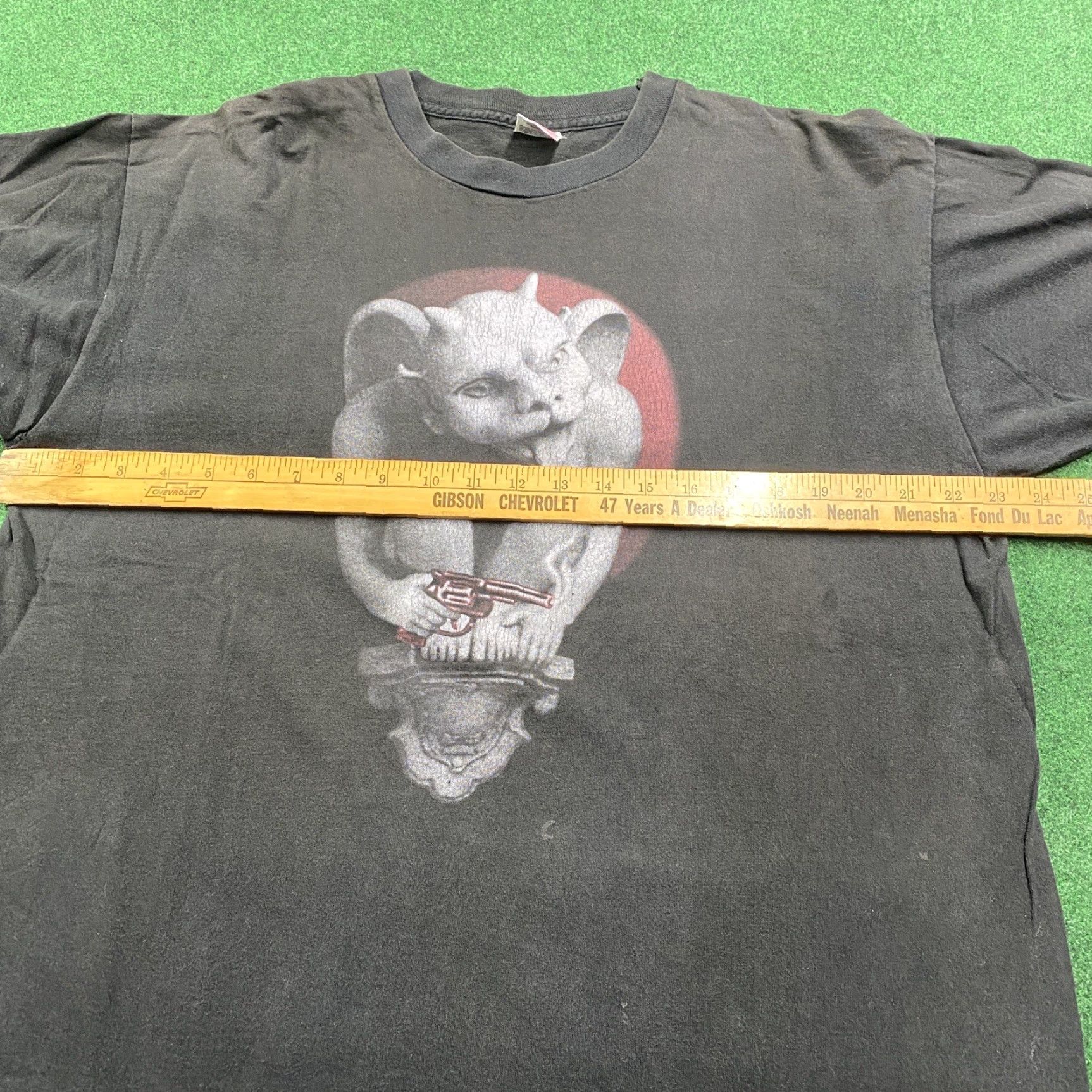 Vintage VINTAGE Getting Away With Murder Shirt Mens XL Black 90S Gargoyle Pistol Tee USA Size US XL / EU 56 / 4 - 6 Thumbnail