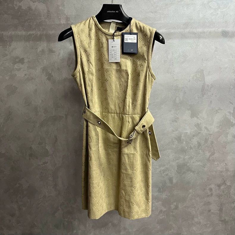 Louis Vuitton Louis Vuitton Sleeveless dress in dark gold with full prin Size XS / US 0-2 / IT 36-38 - 1 Thumbnail
