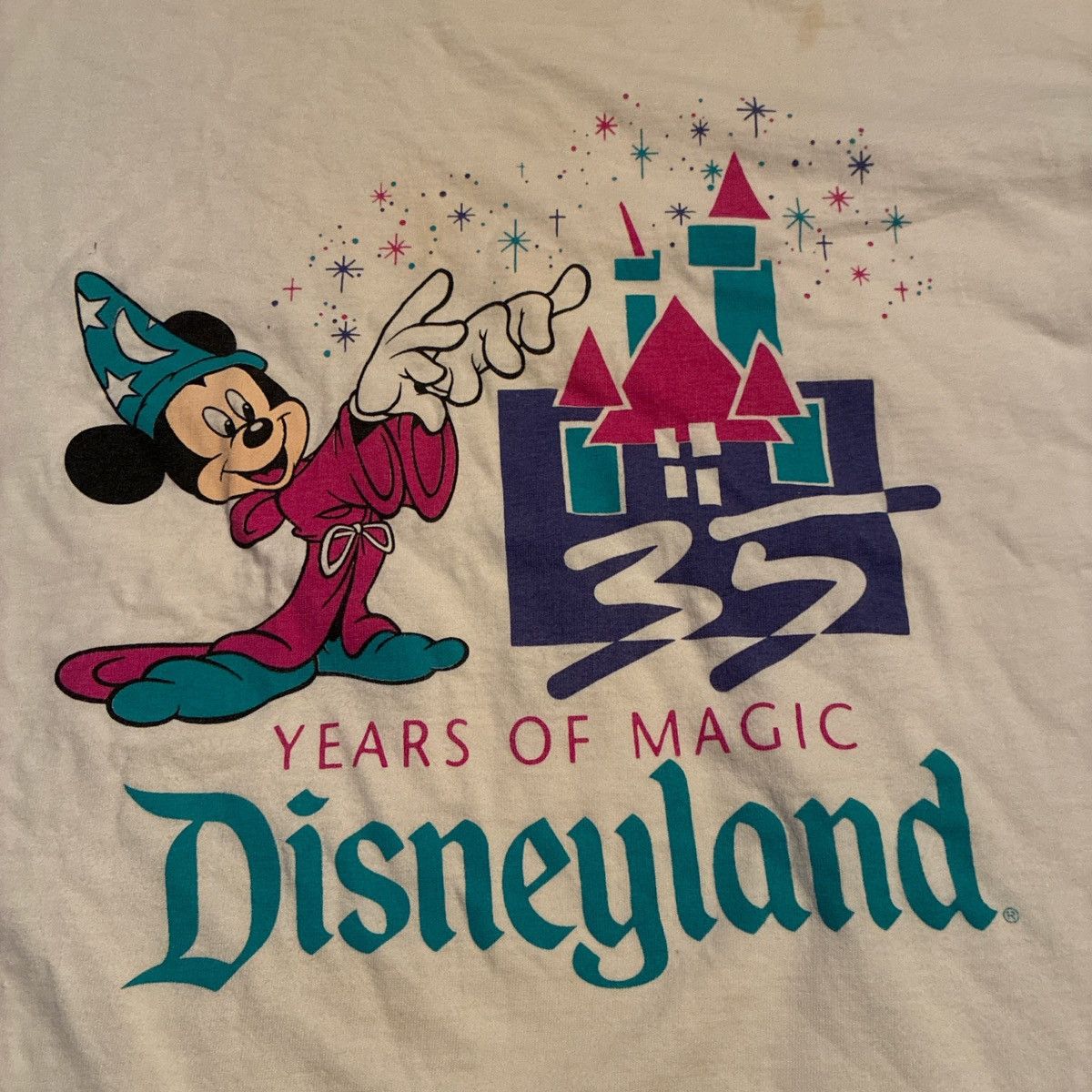 Disney Disneyland Size US L / EU 52-54 / 3 - 2 Thumbnail