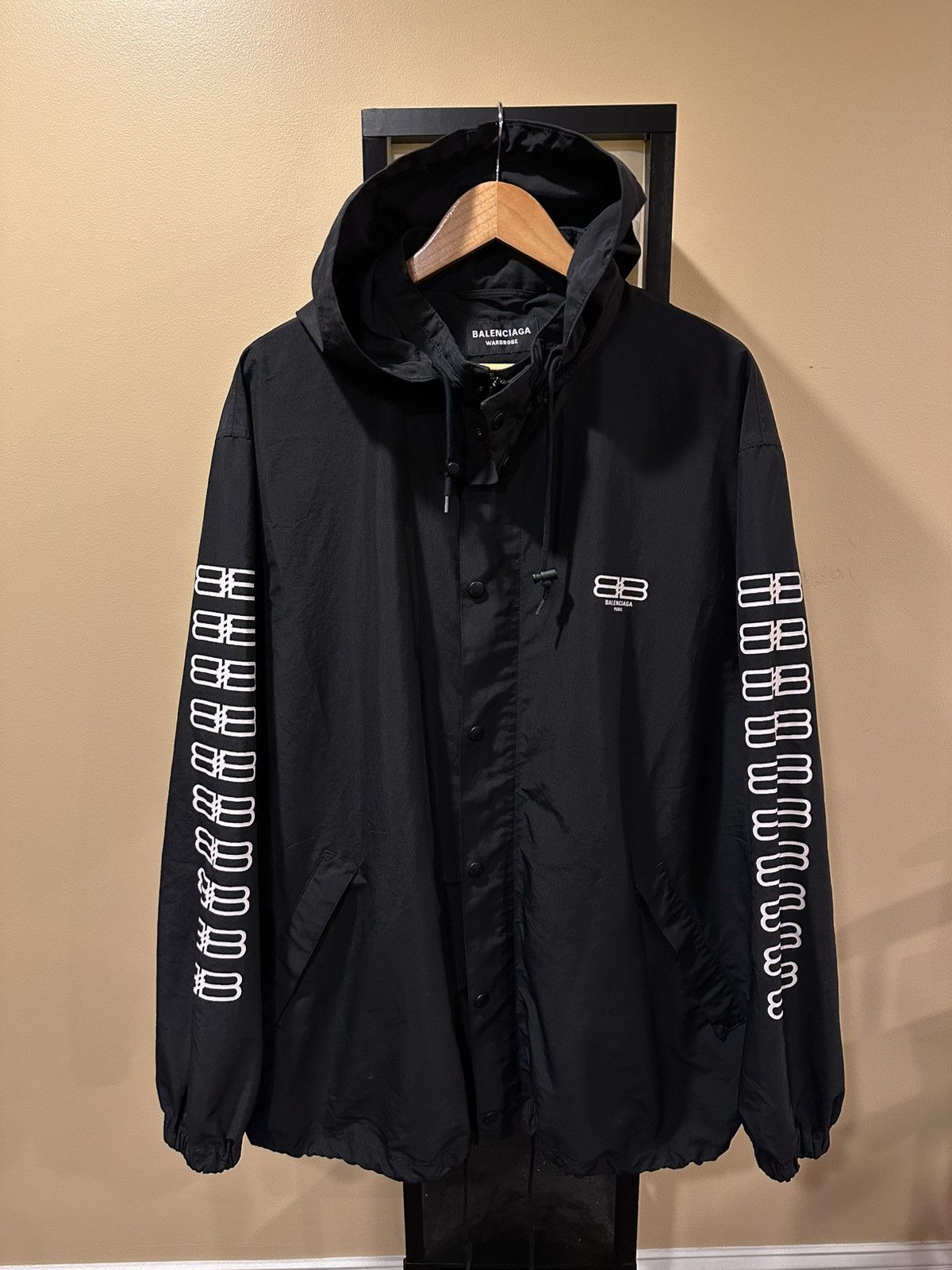 Balenciaga Balenciaga Double BB Icon Arm Print Coaches Black Zip Jacket Size US M / EU 48-50 / 2 - 8 Thumbnail