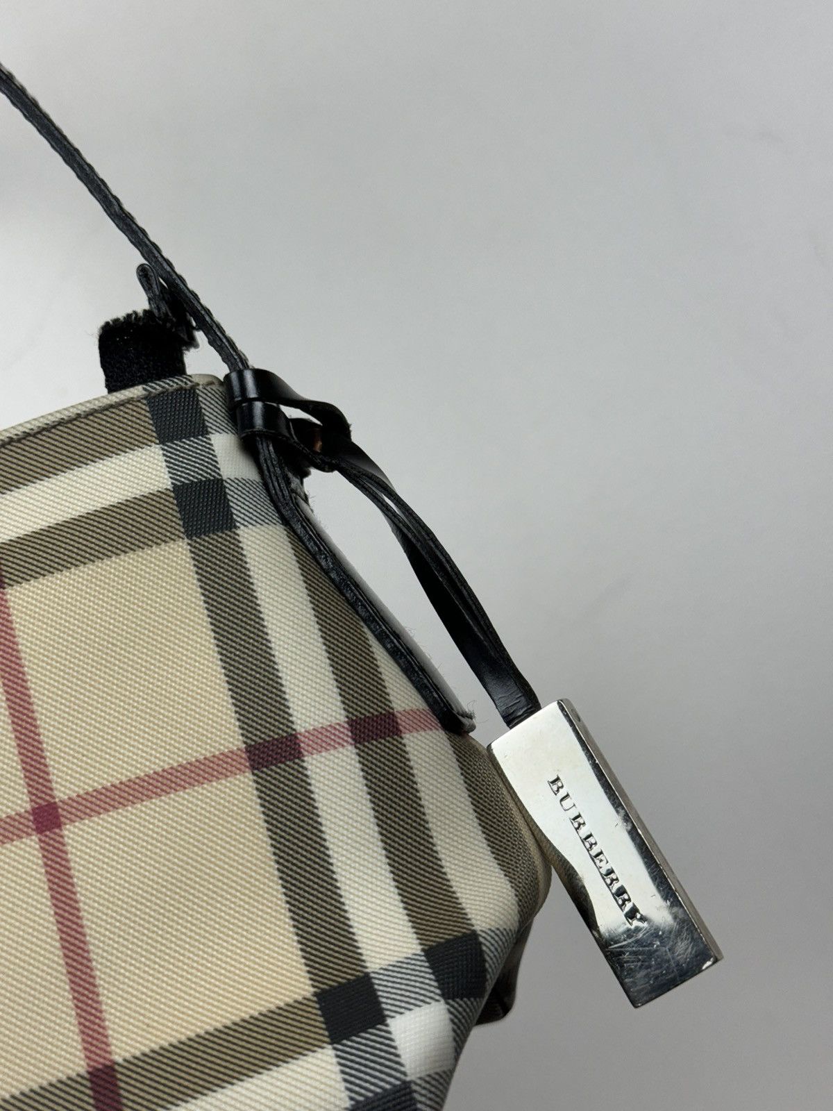 Burberry Leather shoulder bag Burberry original luxury casual item Size ONE SIZE - 2 Thumbnail