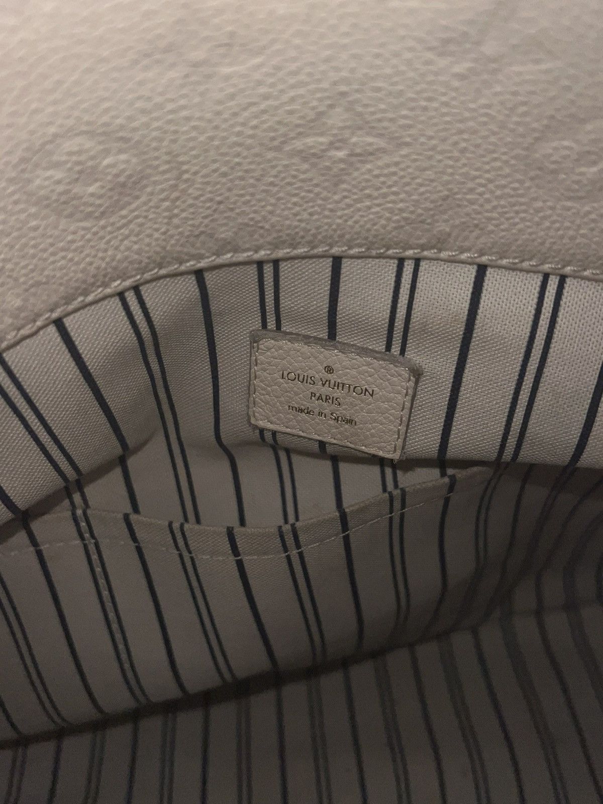 Louis Vuitton Louis Vuitton White Artsy MM Size ONE SIZE - 10 Thumbnail