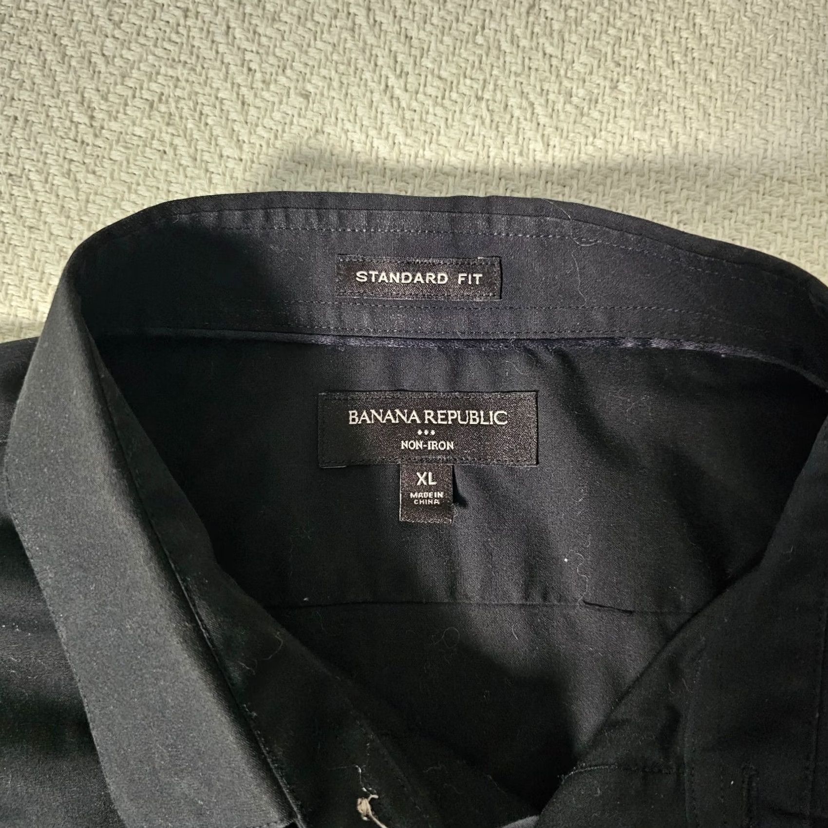 Banana Republic Banana Republic Shirt Button-Up Men XL Black Non-Iron Long Sleeve Standard Fit Size US XL / EU 56 / 4 - 2 Thumbnail