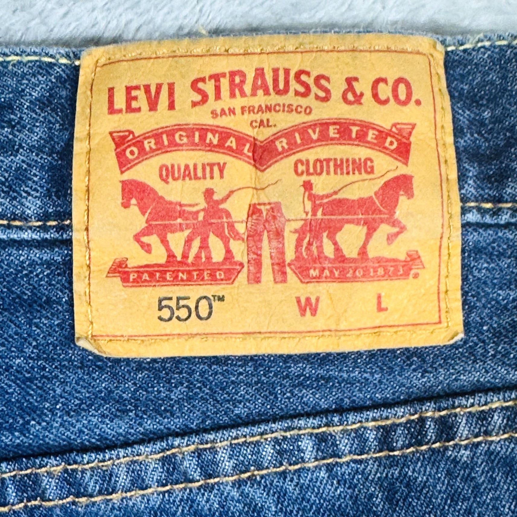 Levi's Levi's 550 Jeans Mens 48x29 Blue Medium Wash Relaxed Tapered Denim Zip Fly Jeans Boys Mens Womens Size US 32 / EU 48 - 6 Thumbnail