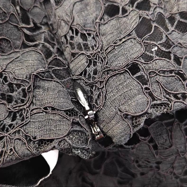 Valentino Valentino Black lace dress Size M / US 6-8 / IT 42-44 - 7 Thumbnail