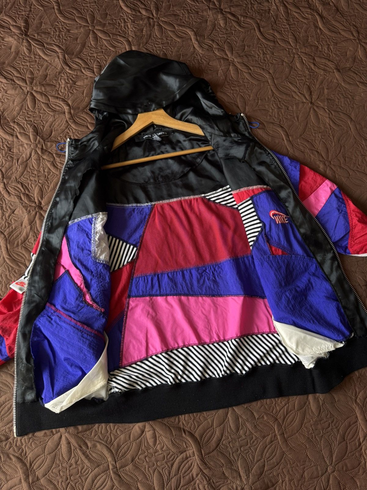 Vinti Andrews Vinti Andrews Archive Reconstructed Patchwork Nike rare❗️ Size US L / EU 52-54 / 3 - 21 Thumbnail