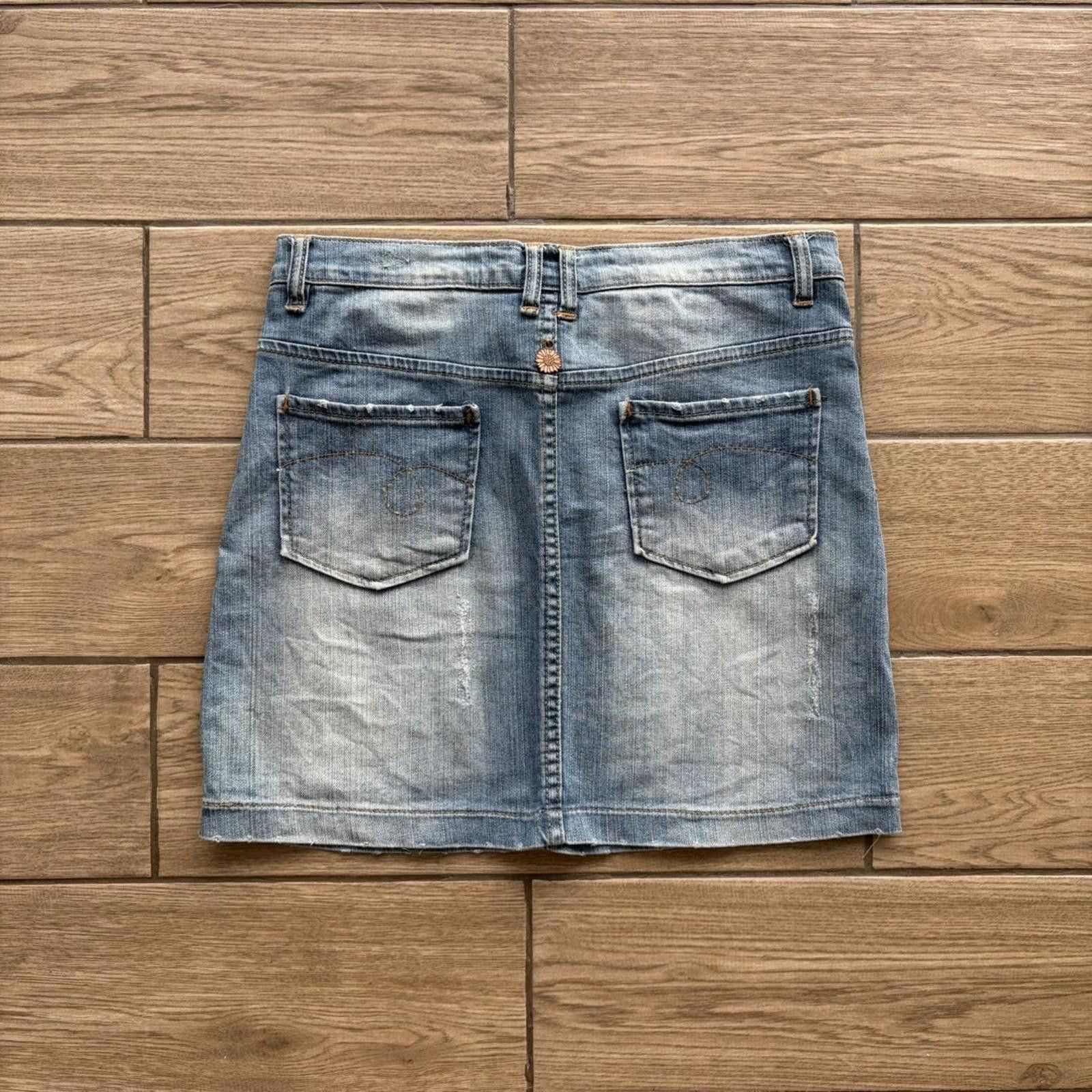 Other Y2K Light Wash Ext Denim Mid Length Skirt Size 30" / US 8 / IT 44 - 1 Thumbnail