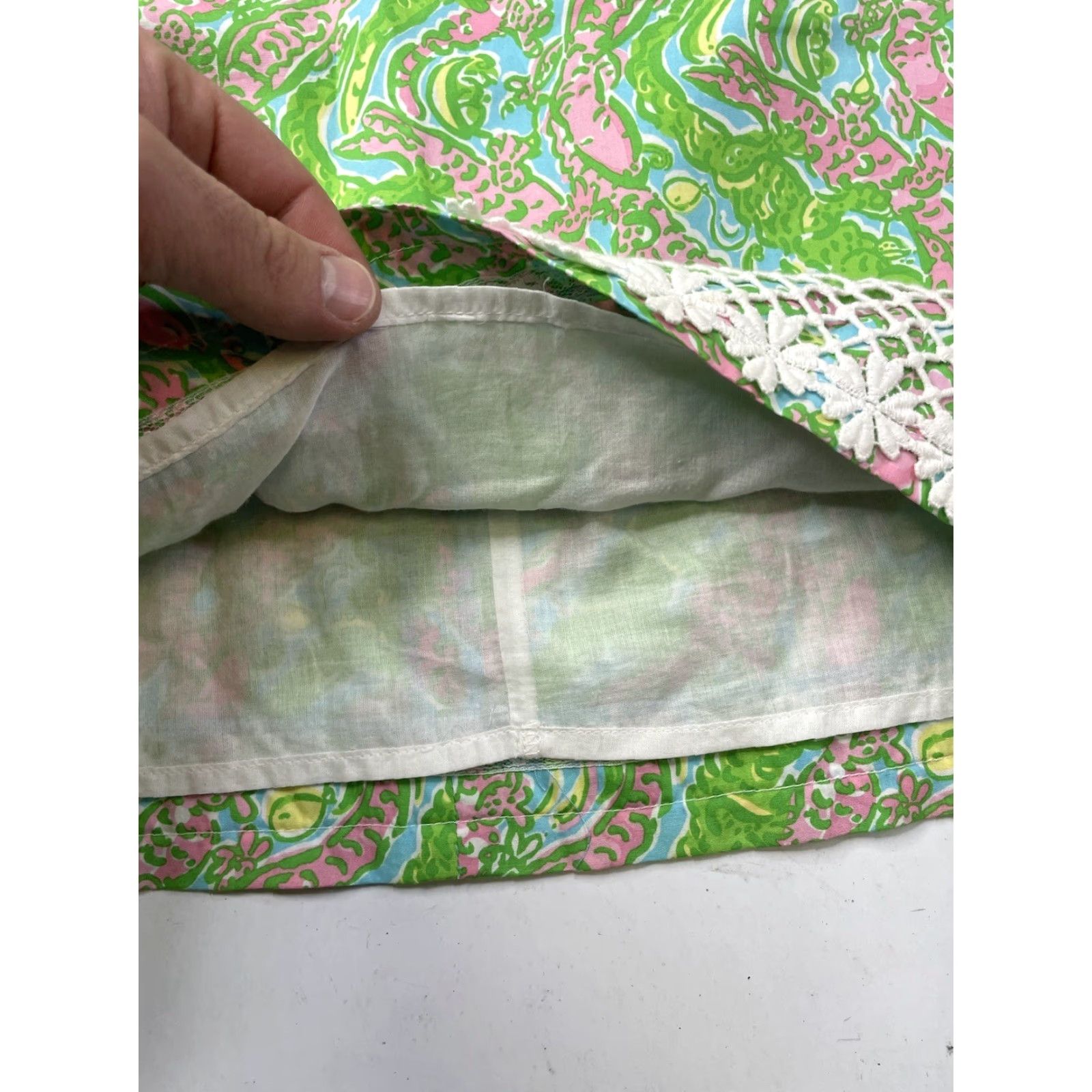 Lilly Pulitzer Lilly Pulitzer Skirt 56015 Alligator Lace Pink Green Chomp Chomp Lavender Multicolor Short Mini 6 Womens Mens? No gender specified. End with Womens. Size 28" / US 6 / IT 42 - 6 Thumbnail