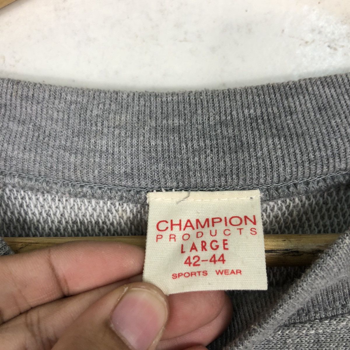 Champion × Japanese Brand × Vintage Vintage Sweatshirt Champion 90s Collection Rare Size US M / EU 48-50 / 2 - 11 Thumbnail