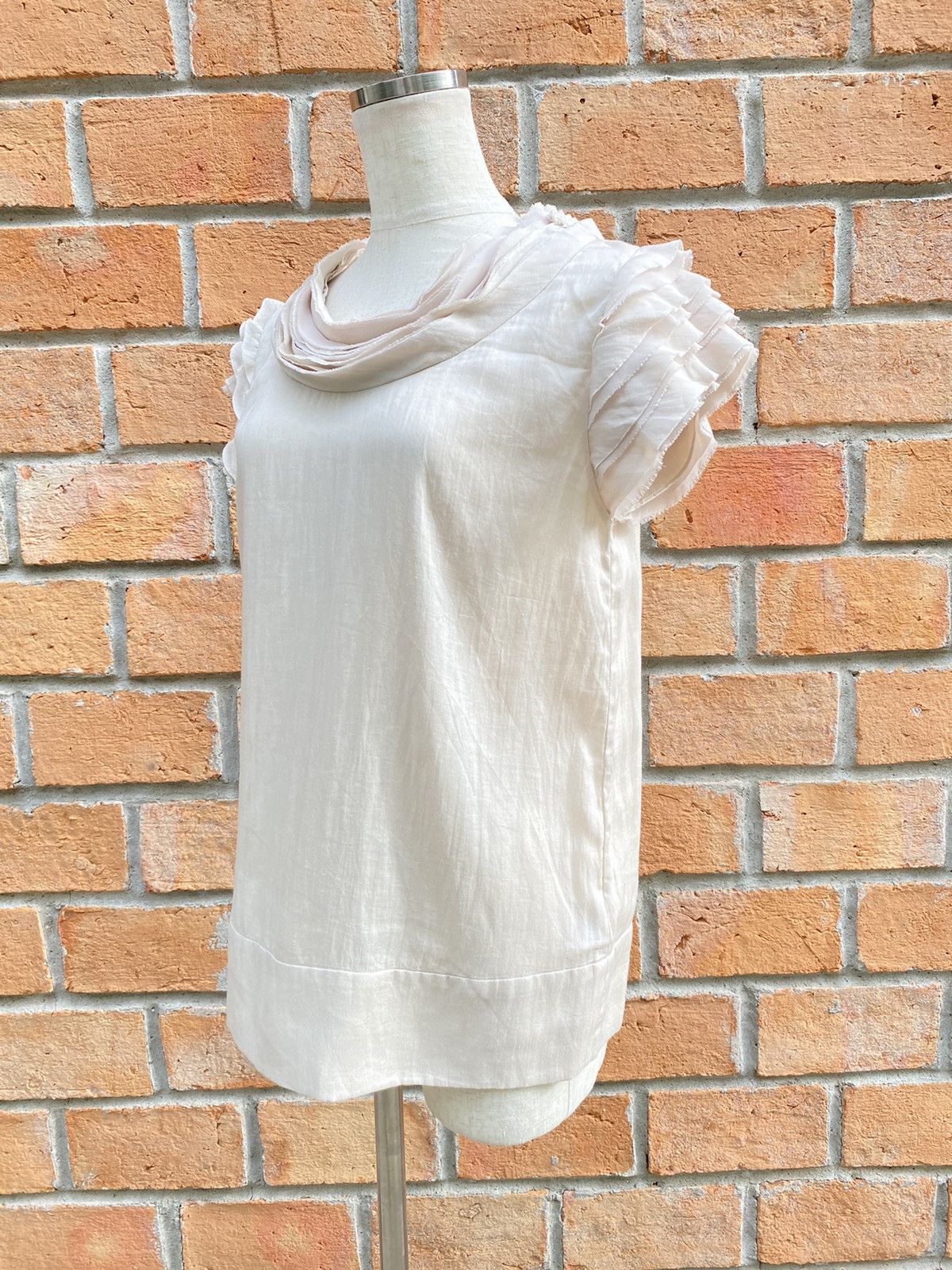 Lanvin LANVIN Cream Layered Ruffled Neckline Blouse Size XS / US 0-2 / IT 36-38 - 12 Thumbnail
